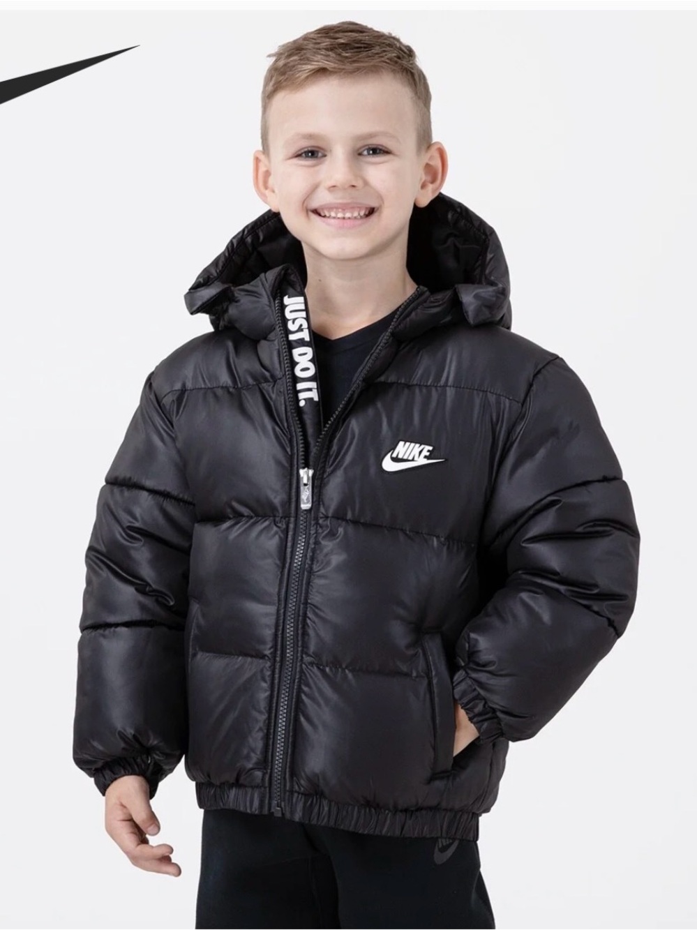 Nike Water Resistant Puffer Jacket - Boys Size 6-7 years